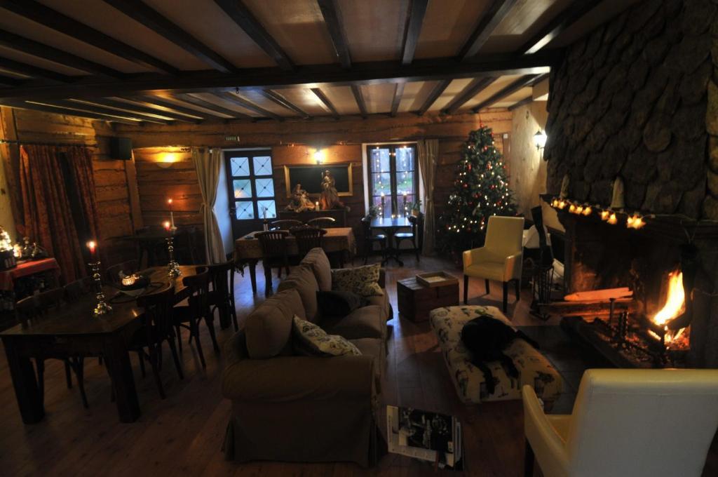 Auberge De La Providence Saint-Donat Buitenkant foto
