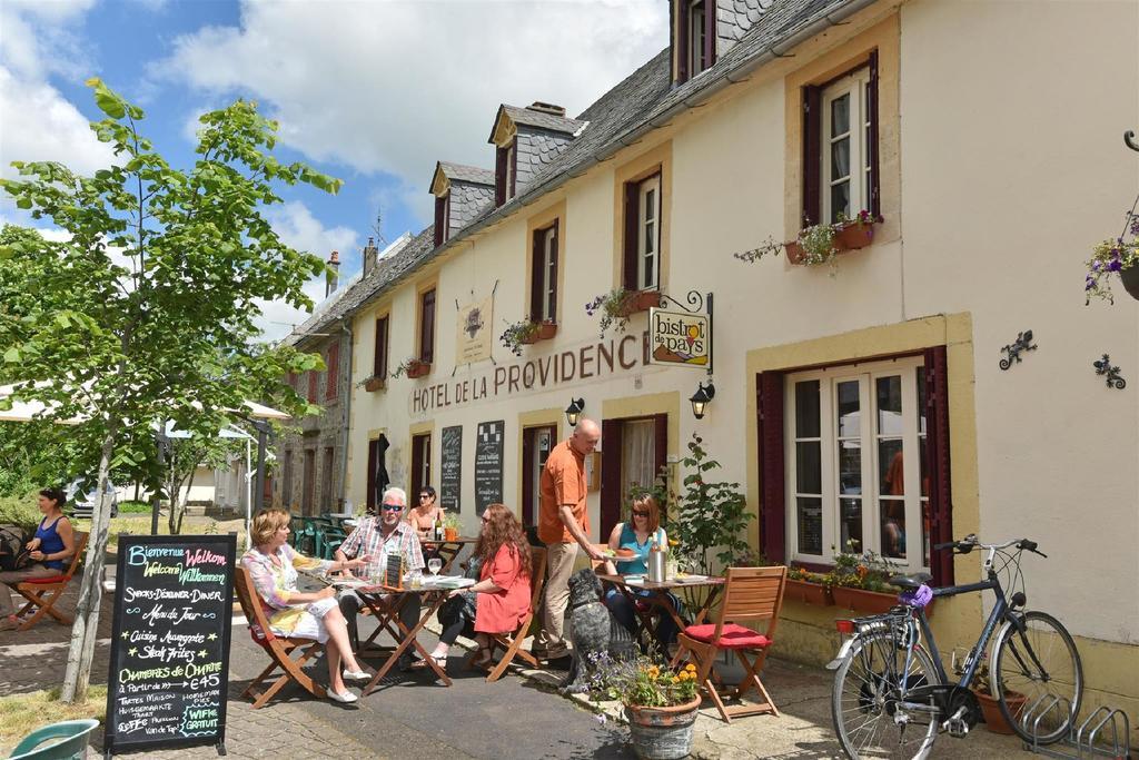 Auberge De La Providence Saint-Donat Buitenkant foto