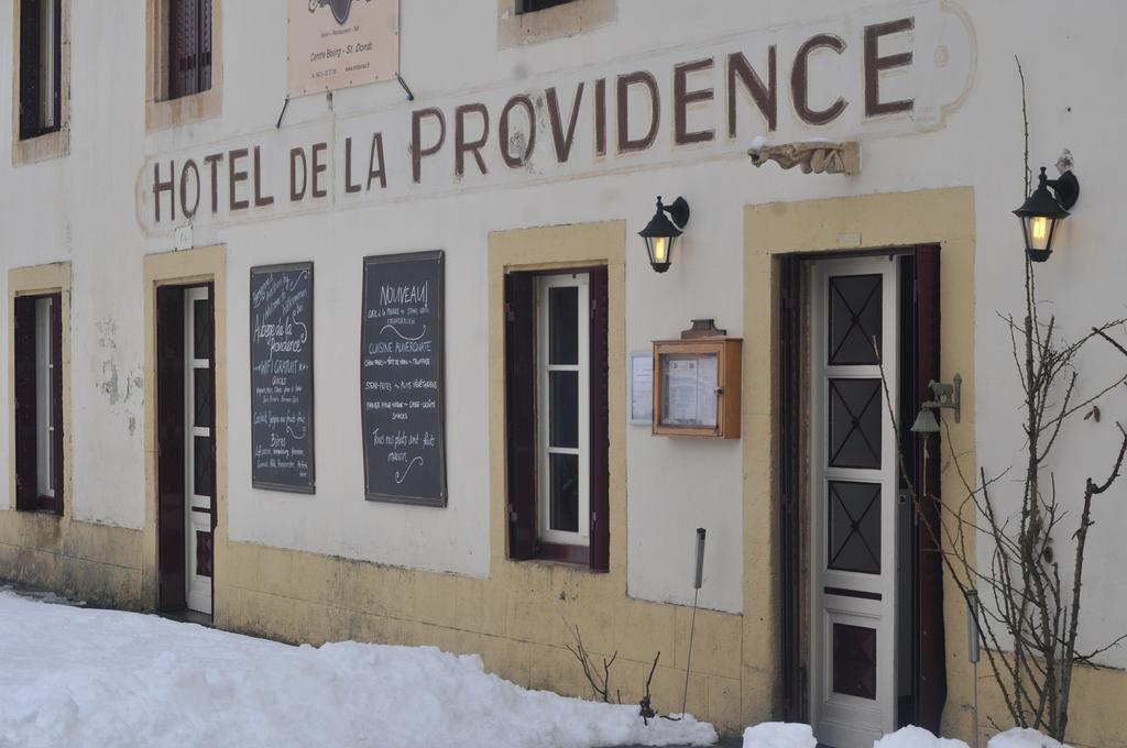 Auberge De La Providence Saint-Donat Buitenkant foto
