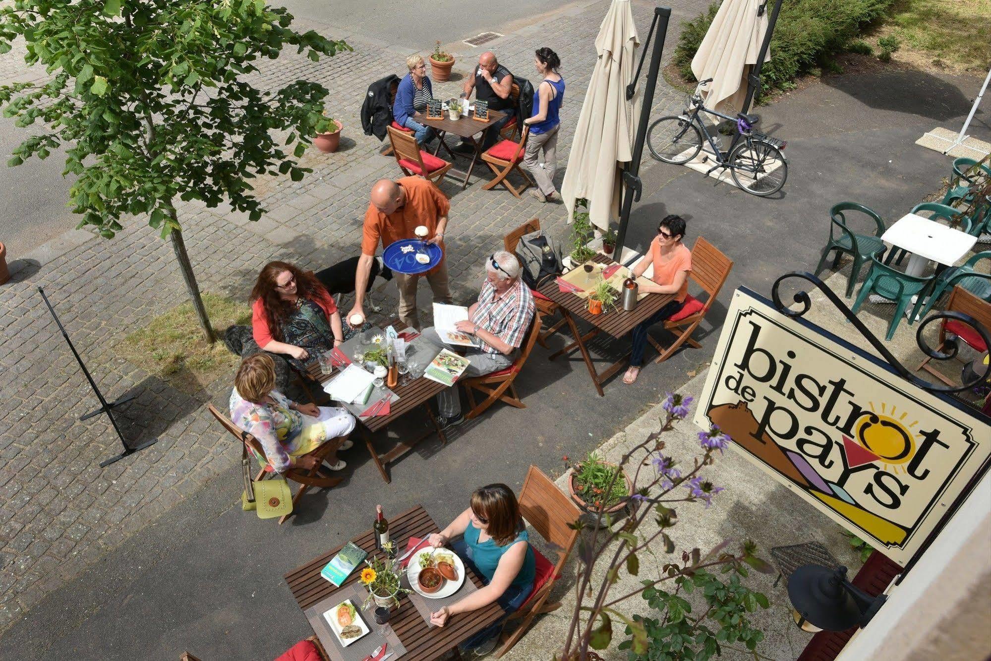 Auberge De La Providence Saint-Donat Buitenkant foto