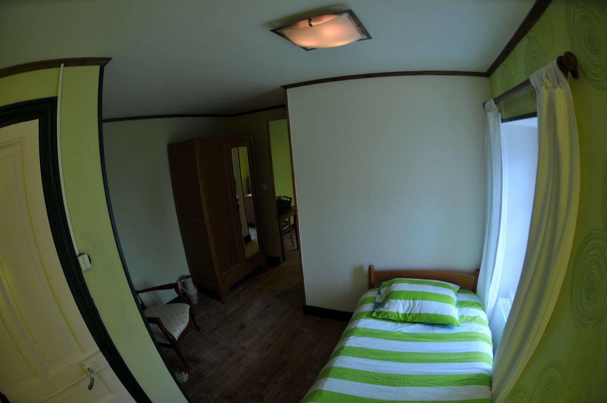 Auberge De La Providence Saint-Donat Buitenkant foto