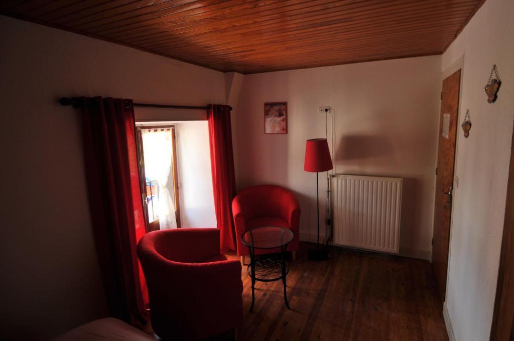 Auberge De La Providence Saint-Donat Buitenkant foto